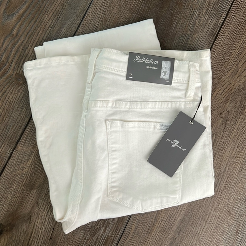 NWT white bellbottom wide flare leg jeans 7 seven for all mankind